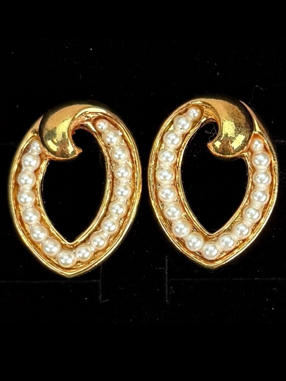 Vintage, goldtone, faux pearl, pierced earrings